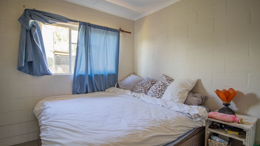 3 Bedroom Property for Sale in Hooikraal Western Cape